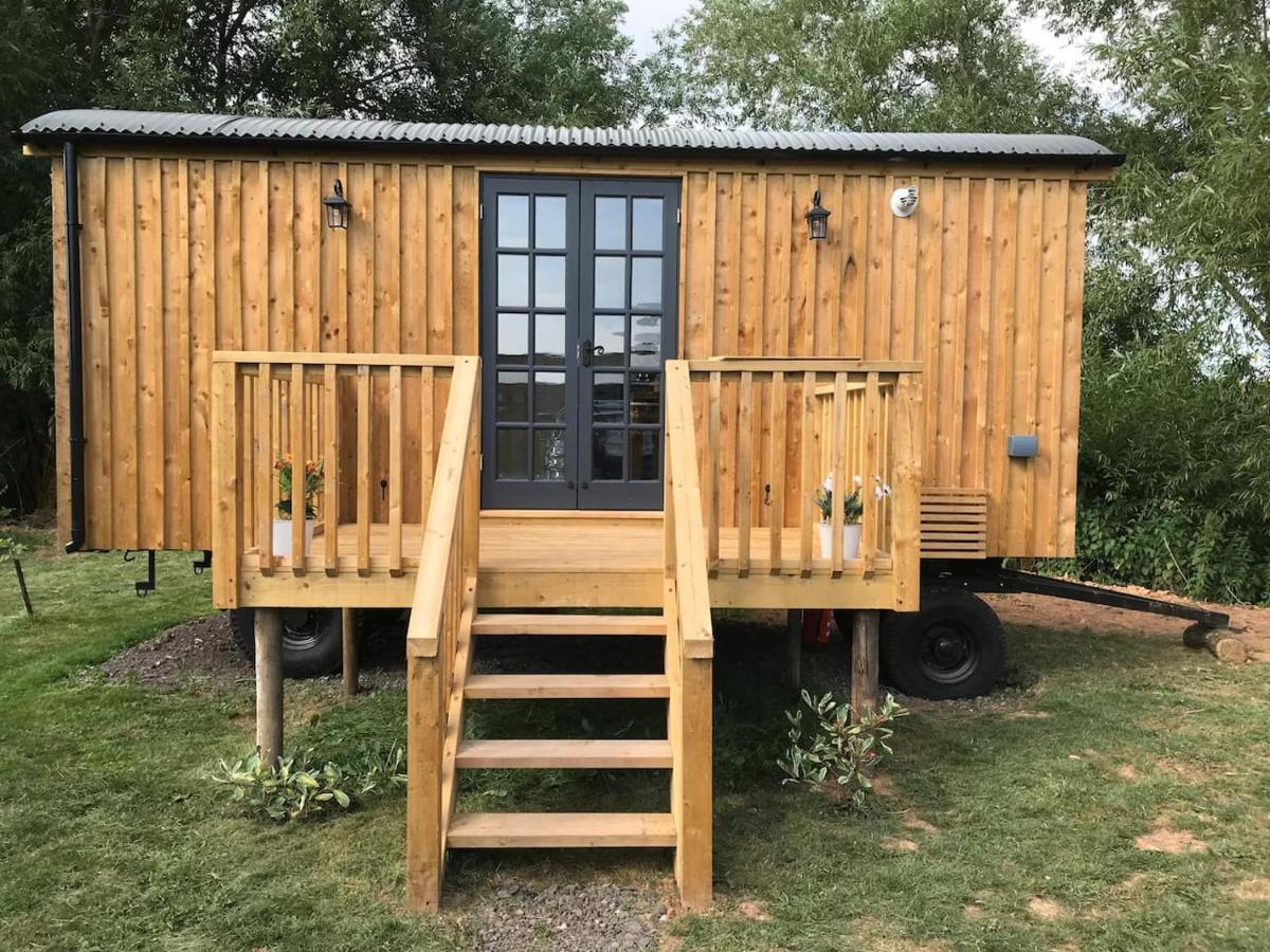 Sunset Shepherds Hut Taunton Kültér fotó